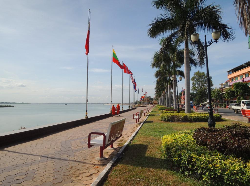 Longlin House I Otel Phnom Penh Dış mekan fotoğraf