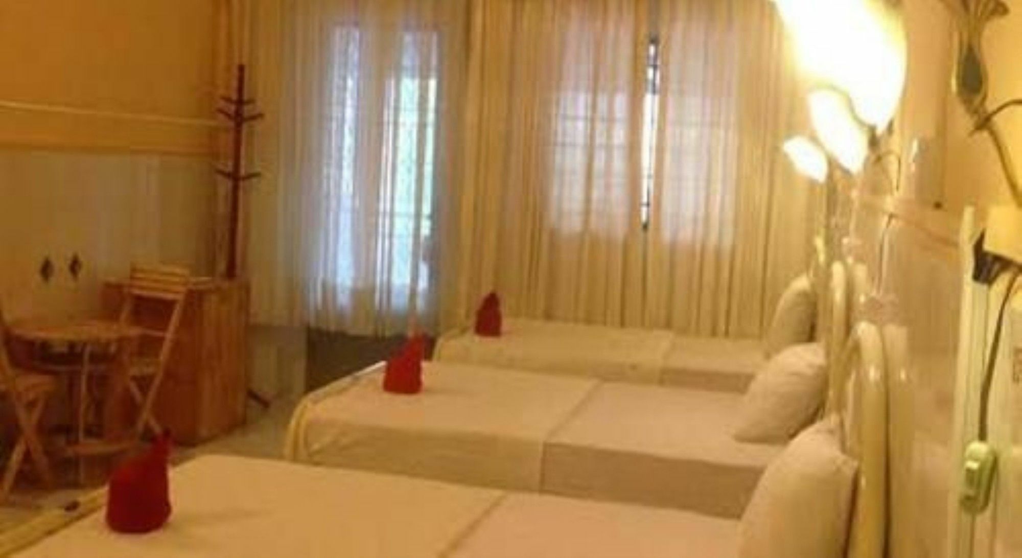 Longlin House I Otel Phnom Penh Dış mekan fotoğraf