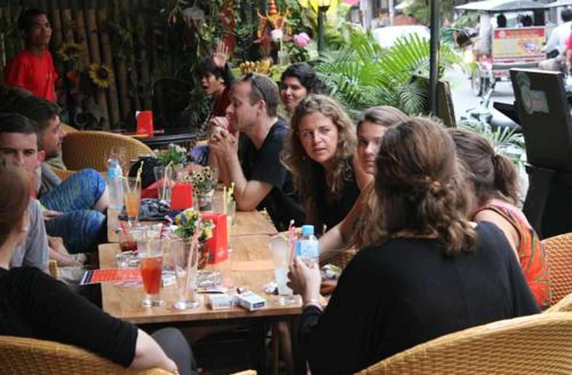 Longlin House I Otel Phnom Penh Dış mekan fotoğraf